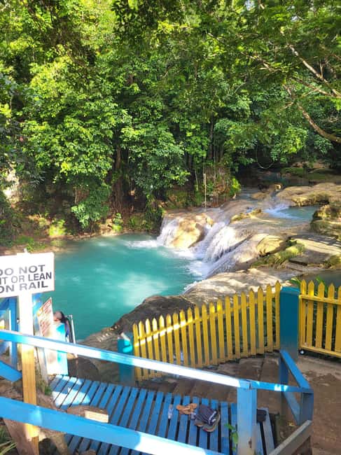 Ocho Rios : Blue Hole and Sightseeing Tour - A useful look at Ocho Rios from the road