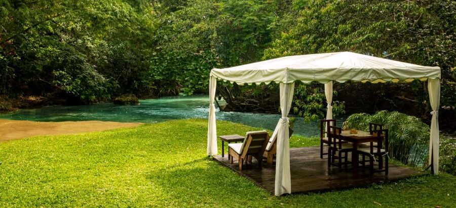 Ocho Rios: Dunn’s River Falls & Reggae Hill Tour - What to bring for the wet climb
