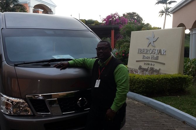 Ocho Rios Hotels Private Transfer - From Montego Bay Airport to Ocho Rios without the shuttle shuffle