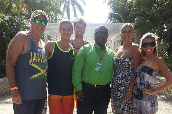 Ocho Rios Hotels Private Transfer - A direct route with optional local flavor