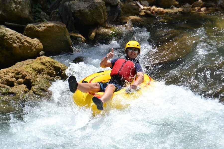 Ocho Rios: Jungle River Tubing & Bamboo Beach Club - Floating the gentle Rio Bueno rapids