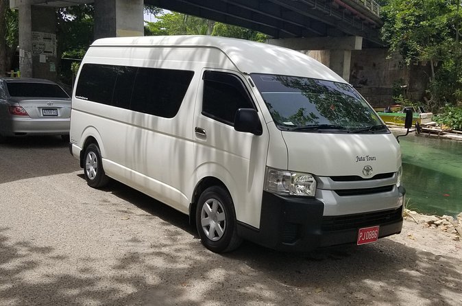 Ocho Rios Private Airport Transfer (MBJ Airport ) - What the Service Does Not Include