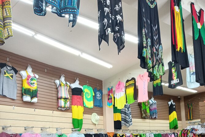 Ocho Rios Shopping Tour - How the private format changes the day