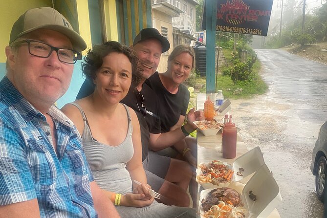 Ocho Rios Sightseeing Tours and Shopping - Looking beyond the fixed stops