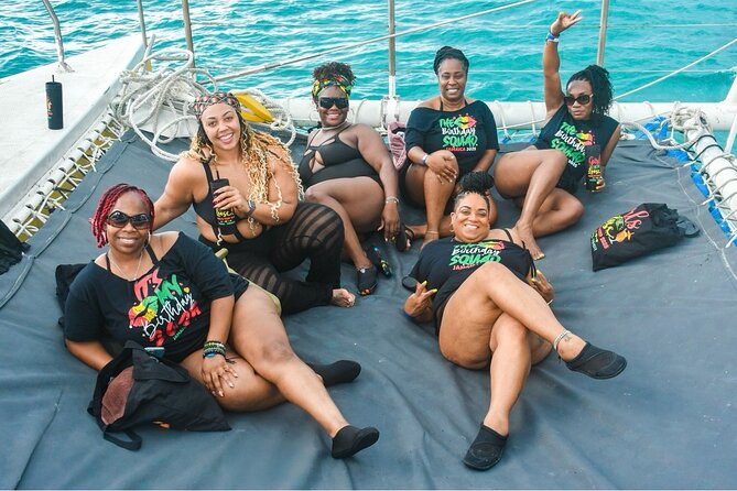 Party Catamaran Sunset Ricks Cafe Negril Open Bar and DJ - A Negril party boat rather than a quiet sunset cruise