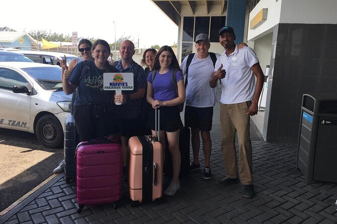 Private Airport Transfer from Montego Bay Airport to Ocho Rios - Optional stops, with one important limit