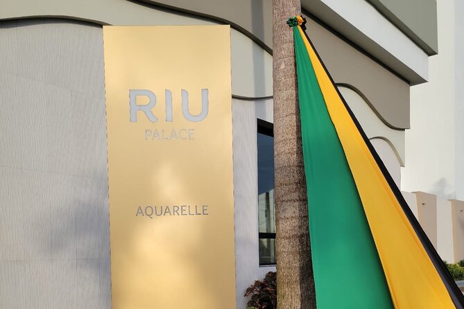 Private Airport Transfer Riu Aquarelle & Excellence Oyster Bay - What this transfer does not include
