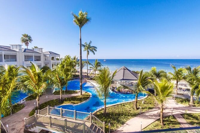 Private Airport Transfer to Azul Beach Resort Negril - The Montego Bay to Negril drive takes about 80 minutes