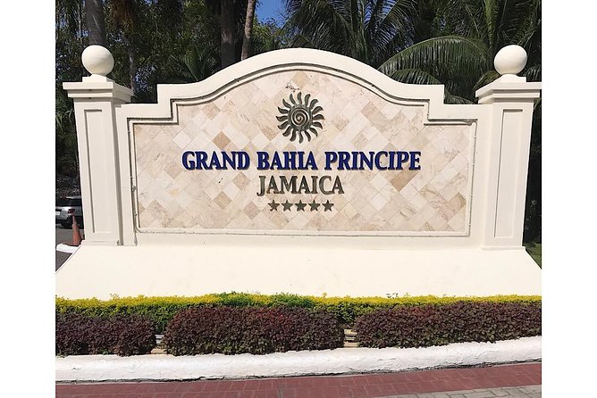 Private Airport Transfer to Grand and Luxury Bahia Principe - Price, private groups, and practical value