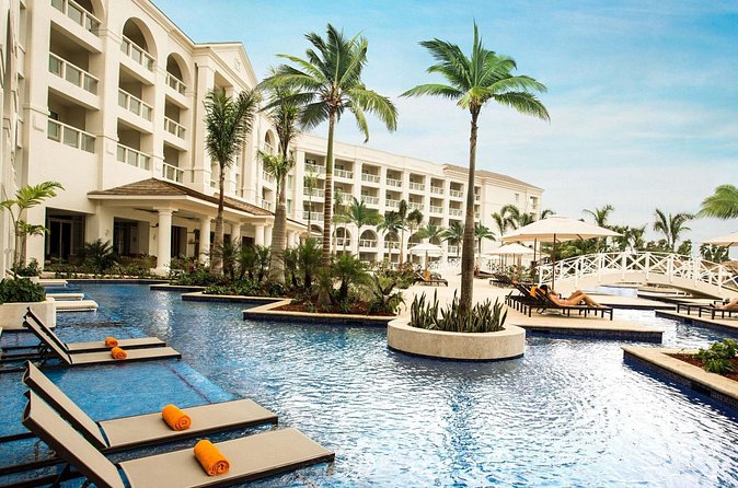 Private Airport Transfer to Hyatt Rose Hall Resort - Who will get the most from this transfer