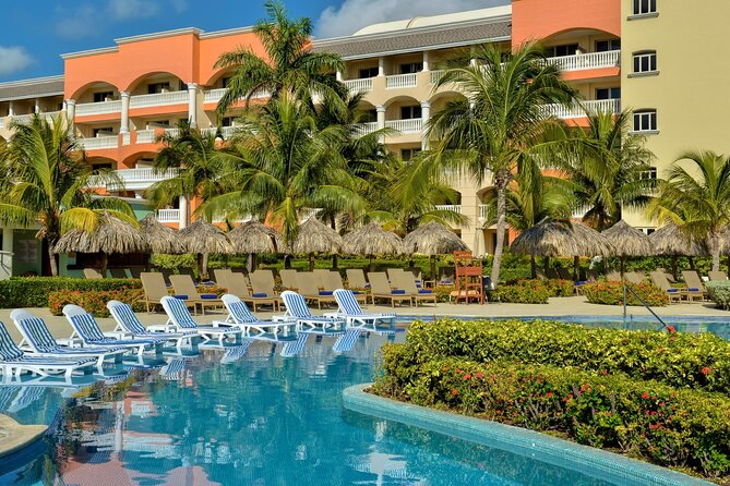 Private Airport Transfer to Iberostar Rose Hall Resort - What the 20 to 25 minute ride is like