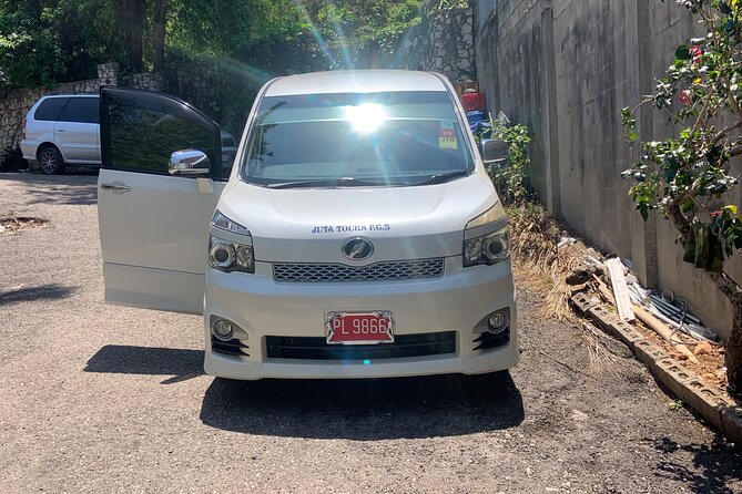 Private Airport Transfer to or from Ocean Coral Spring Resort - Is $60 a good price for your group?