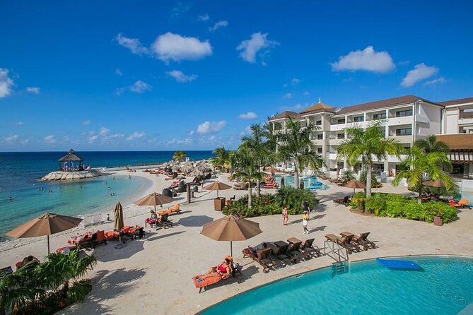 Private Airport Transfer to Secrets Resort Montego Bay - The 20 to 25 Minute Ride to Secrets Montego Bay