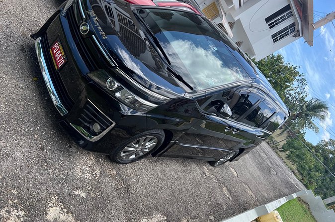 Private Airport Transfers in Montego Bay - A private ride instead of a shared shuttle