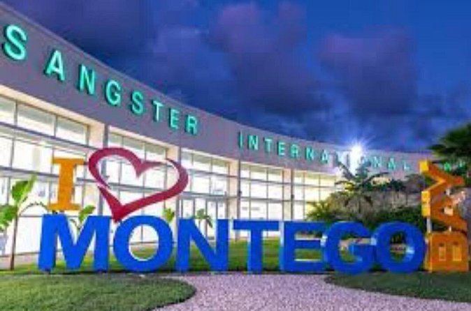 Private Airport Transfers to/from Hotels in Montego Bay - Service Style and Driver Help