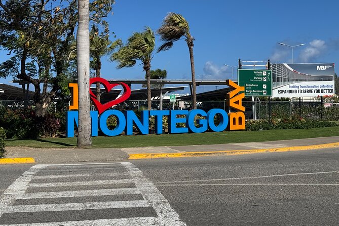 Private Airport Transfers To Montego Bay Hotels - A calmer first few minutes at Montego Bay airport
