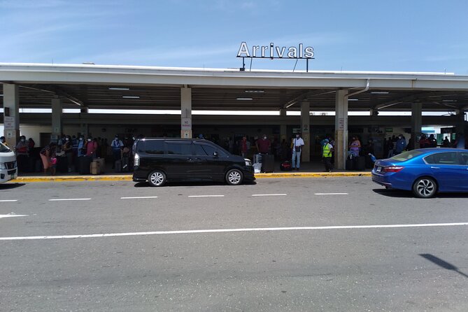 Private Airport Transfers to Royalton Blue Waters and White Sand - Meeting Corey at Montego Bay Airport