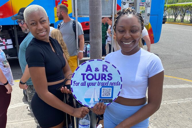 Private Airport transportation - A private first hour in Jamaica