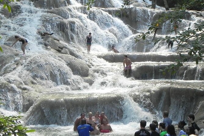 Private Combo Tour From Ocho Rios to Blue Hole and Dunn's River - Who will get the most from this tour