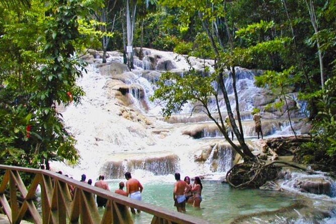 Private Combo Tour From Ocho Rios to Blue Hole and Dunn's River - Leaving Ocho Rios with Winston