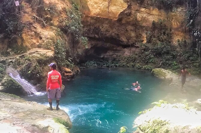 Private Combo Tour From Ocho Rios To Blue Hole & Konoko Falls - What the private tour changes