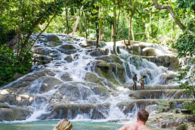Private Dunn's River Falls and Tubing Tour From Ocho Rios - Why the Private Format Matters