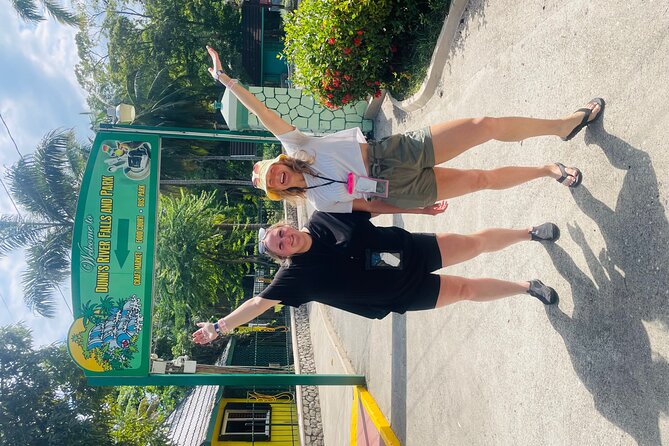 Private Dunn’s River Falls Experience + Blue Hole Secret falls - How the private format affects the day