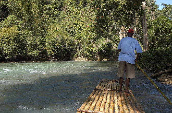 [PRIVATE]Dunn's River & Martha Brae Rafting - Entrance & Lunch - The private format is best for flexible groups