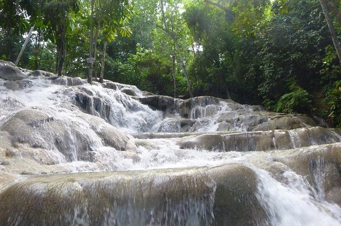 [PRIVATE]Dunn's River & Martha Brae Rafting - Entrance & Lunch - Practical planning for a smoother day