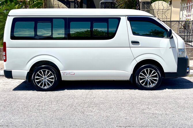 Private Jamaica Transport - A good choice for birthdays, weddings, and first visits