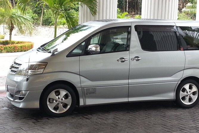 Private Montego Bay Airport Transfer to Ocho Rios - Comfort, safety, and the small details