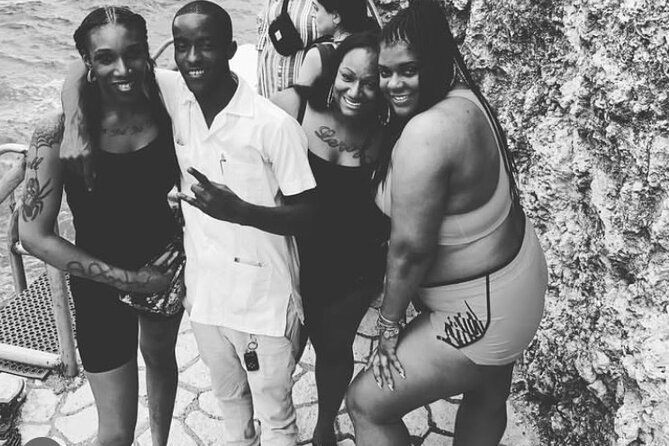 Private Negril 7 Mile Beach and Rick's Cafe Tour from Montego Bay - Who should book this Negril outing