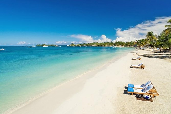Private Negril Beach & Rick's Cafe Sunset Tour - Three hours on Seven Mile Beach