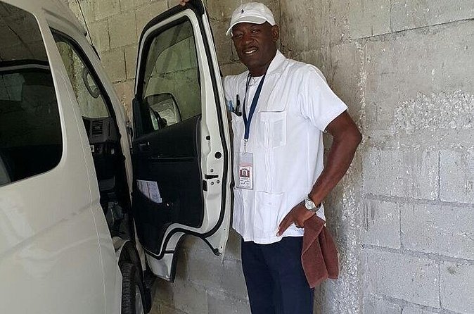 Private One-Way and Roundtrip Airport Transfer to Montego Bay Hotels - Booking the return ride to MBJ