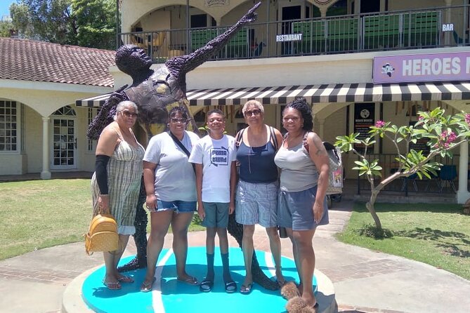 Private One-Way and Roundtrip Airport Transfer to Montego Bay Hotels - Timing, weather, and cancellation details
