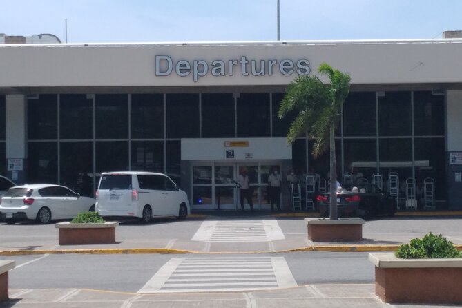 Private Round Trip Airport Transfer from Montego Bay to Ocho Rios - What private transportation gives you