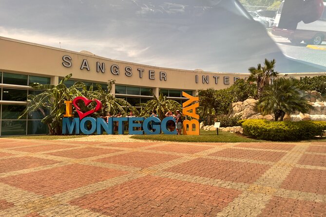 Private Round-Trip Airport Transportation to Negril from MBJ - Leaving MBJ with a private driver