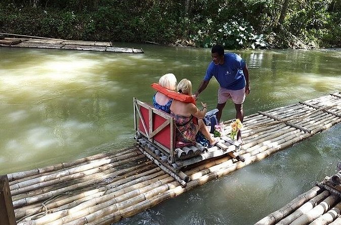 Private Round-trip Shuttle to Martha Brae from Montego Bay - What the river trip adds to the day