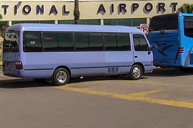 Private Roundtrip Airport Transfer to Ocean Coral and Eden Bay - What the strongest service details tell me