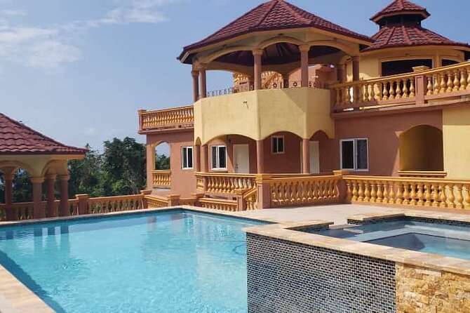 Private Sangsters Int. Airport Pickup to Montego Bay Resorts - A smoother first hour in Montego Bay