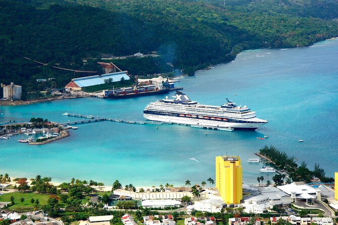 Private Sightseeing Tour in & Around Ocho Rios - The guides: Winston, Henry, and Leroy