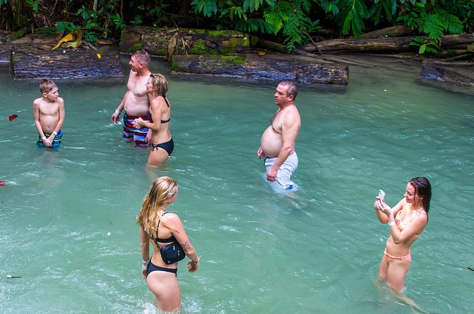 Private Tour - Dunn's River Falls and Ocho Rios Experience from Ocho Rios - What to wear and carry for the waterfall