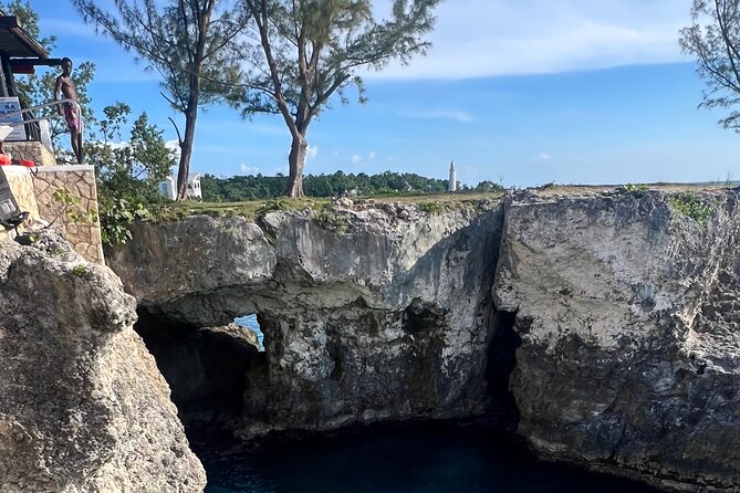 Private Tour for Negril Seven Miles Beach & Rick's Cafe Jamaica - My take: book it for private access, not for a packed tour