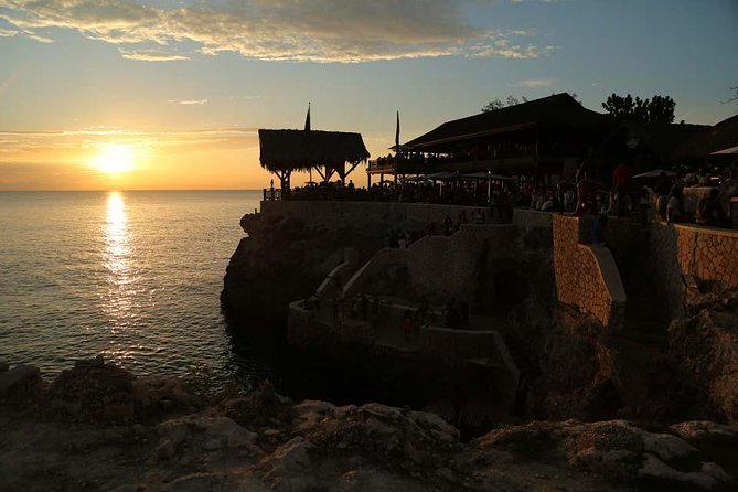 Private Tour From Ocho Rios or Runaway Bay To Negril 7 Miles Beach & Ricks Cafe - Three to four hours on Seven Mile Beach
