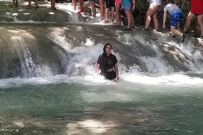 Private Tour Montego Bay To Blue Hole and Dunns River falls - Dunn’s River Falls and the 600-foot climb