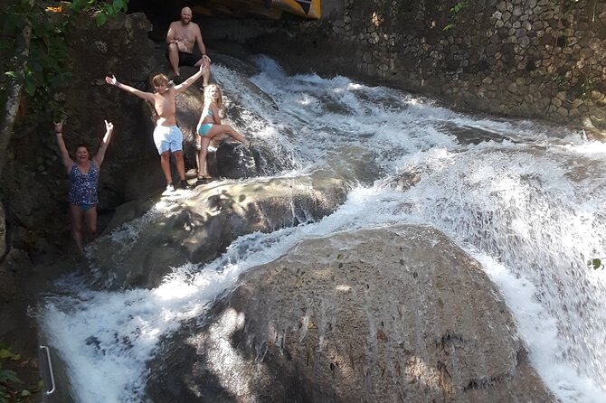 Private Tour to Dunn's River Falls From Ocho Rios - What Dr. Fun adds to the outing