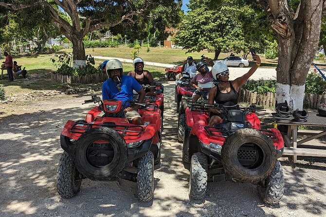 Private Transfer from Montego Bay Airport - Negril Hotels - The 90-minute to two-hour ride to Negril