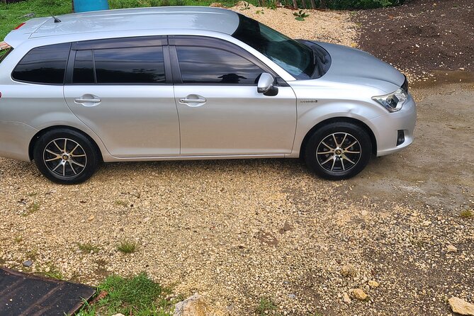 Private Transfer from Montego Bay Airport to Ocho Rios Hotels - A private ride instead of a shared shuttle