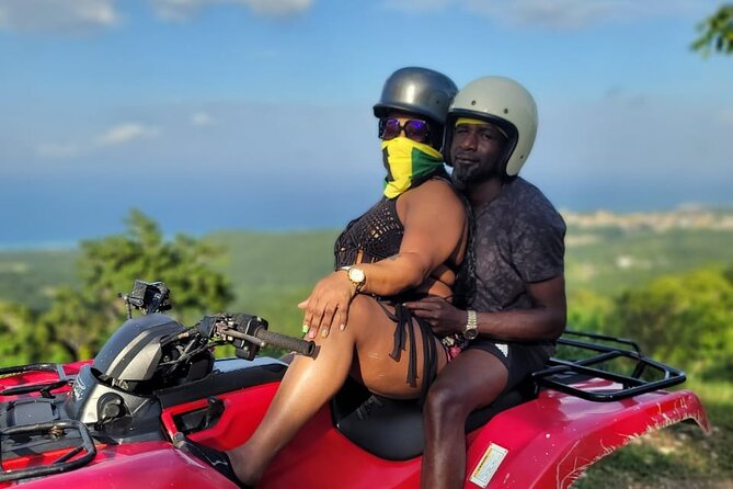 Private Transport and Airport Transfer in Montego Bay - A private car instead of a shared shuttle