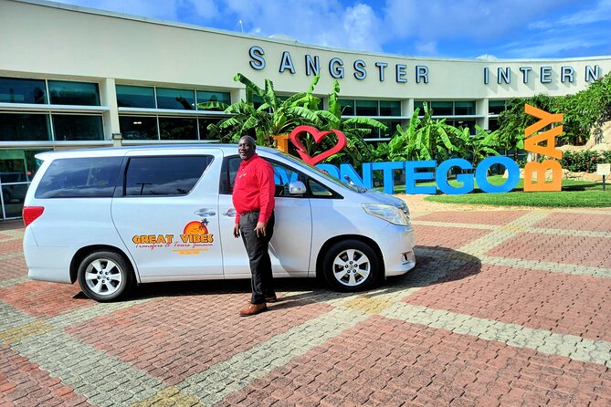 Private Transport: Montego Bay Airport to Grand Palladium - Who will get the most from this transfer?